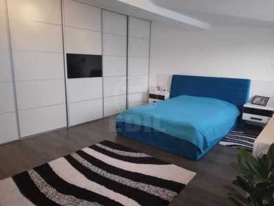Casa de Închiriere 4 camere, CACJ359254