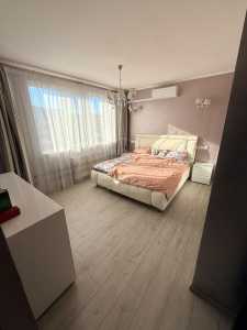 Apartament de vânzare 3 camere, APCJ247337FLO-8