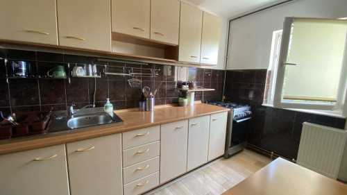 Apartament de Închiriere 3 camere, APCJ359671-5