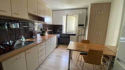 Apartament de Închiriere 3 camere, APCJ359671-3