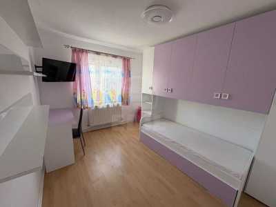 Apartament de Închiriere 4 camere, APCJ360096-5