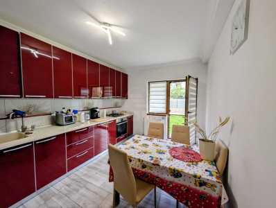 Casa de Închiriere 4 camere, CACJ247511FLO-4