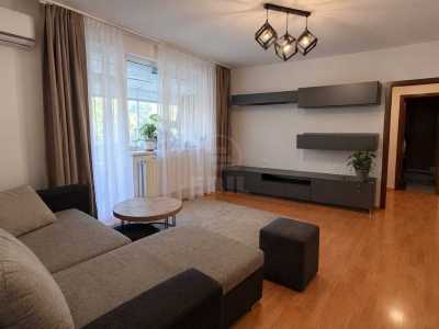 Apartament de Închiriere 3 camere, APCJ359996-3