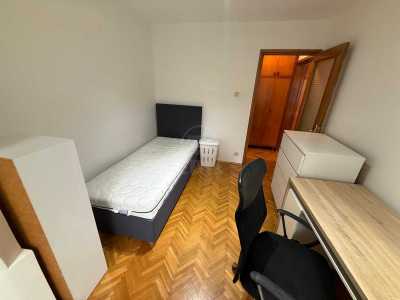 Apartament de Închiriere 4 camere, APCJ360683-5