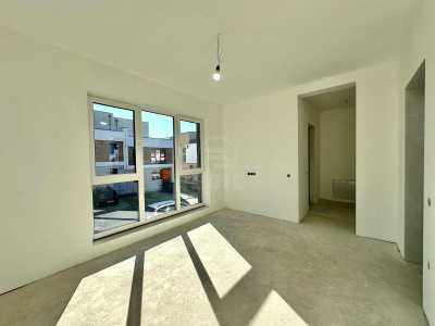 House for sale 4 rooms, CACJ244769FLO-9