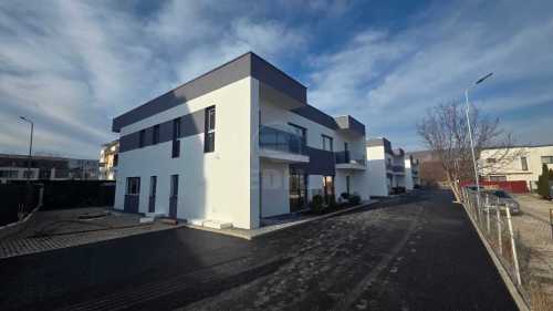 House for sale 5 rooms, CACJ246842FLO-4