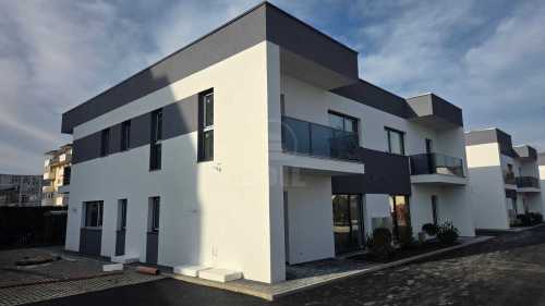 House for sale 5 rooms, CACJ246842FLO