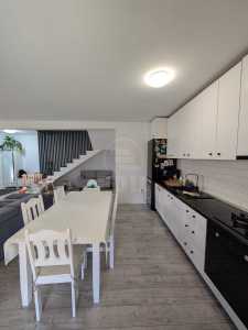 House for sale 3 rooms, CACJ246818FLO-9