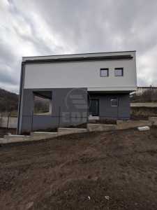 House for sale 4 rooms, CACJ246901FLO-6