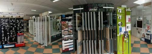 Espace commercial de vente 6 chambres, SCCJ280134-1