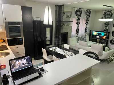 Appartement de vente 2 chambres, APCJ231648FLO-8