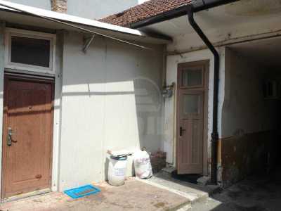 Espace commercial de vente 4 chambres, SCCJ289231-4