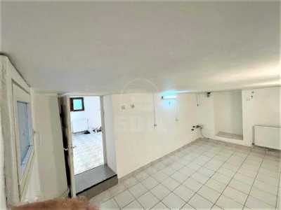 Espace commercial de vente 3 chambres, SCCJ323429-10