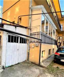 Espace commercial de vente 2 chambres, SCCJ327143-8