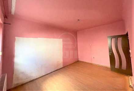 Bureau de vente 3 chambres, BICJ328044-6