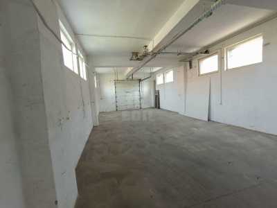 Espace commercial de louer 6 chambres, SCCJ242304FLO-19