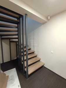 Espace commercial de louer 6 chambres, SCCJ242304FLO-6