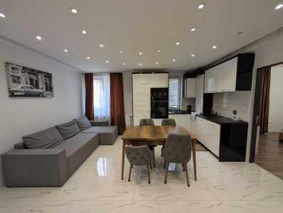 Appartement de louer 3 chambres, APCJ242502FLO-2