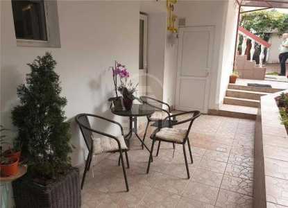 Bureau de vente 3 chambres, BICJ333771-8