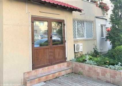 Espace commercial de vente 2 chambres, SCCJ337030-1