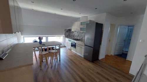 Appartement de louer 4 chambres, APCJ340239-2