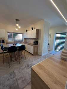 Maison de louer 4 chambres, CACJ341302-11