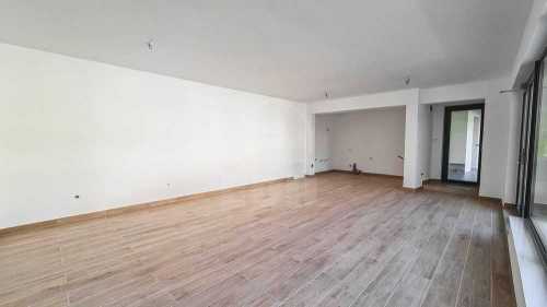 Espace commercial de vente 2 chambres, SCCJ341349-5