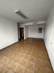 Espace commercial de louer 2 chambres, SCCJ245112FLO-2