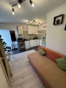 Studio de vente, GACJ346255