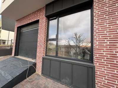 Espace commercial de vente 3 chambres, SCCJ347818-1