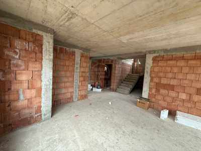 Maison de vente 4 chambres, CACJ246093FLO