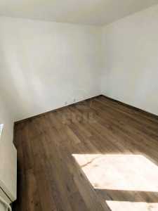 Bureau de louer 4 chambres, BICJ348957-4