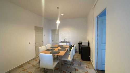 Bureau de louer 3 chambres, BICJ349584-10