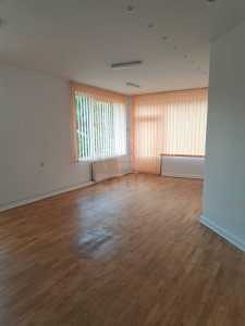 Bureau de louer 3 chambres, BICJ349584-15