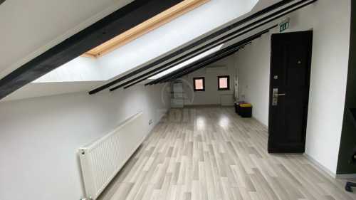 Bureau de louer un chambre, BICJ349547