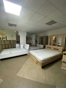 Espace commercial de louer un chambre, SCCJ349917-8