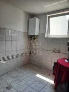 Espace commercial de louer 3 chambres, SCCJ351294-8