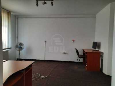 Espace commercial de louer 3 chambres, SCCJ351294-5