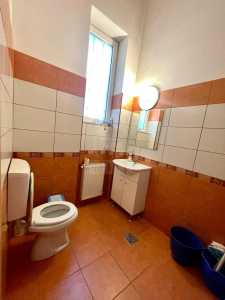 Bureau de louer 3 chambres, BICJ352969-6