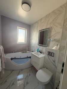 Appartement de vente 3 chambres, APCJ246642FLO-11