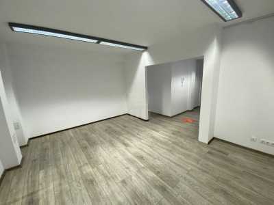 Bureau de louer 2 chambres, BICJ353266-8