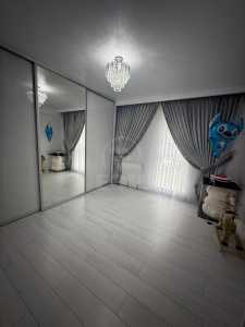 Appartement de vente 3 chambres, APCJ246727FLO-8