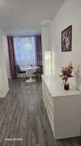 Studio de vente, GACJ354410-4