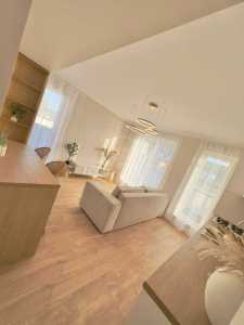 Appartement de vente 2 chambres, APCJ246771FLO-7