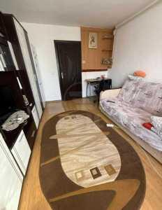 Studio de vente, GACJ354451-2