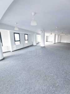 Espace commercial de louer un chambre, SCCJ355170-2