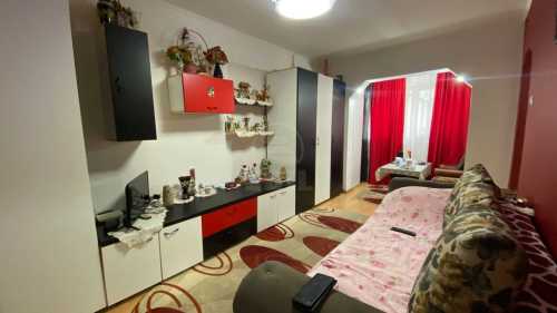 Studio de vente, GACJ355135-8