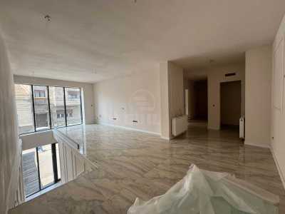 Espace commercial de louer 3 chambres, SCCJ354883-6