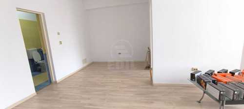 Espace commercial de louer 2 chambres, SCCJ354775-9