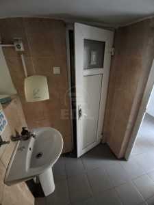 Espace commercial de louer un chambre, SCCJ355154-10